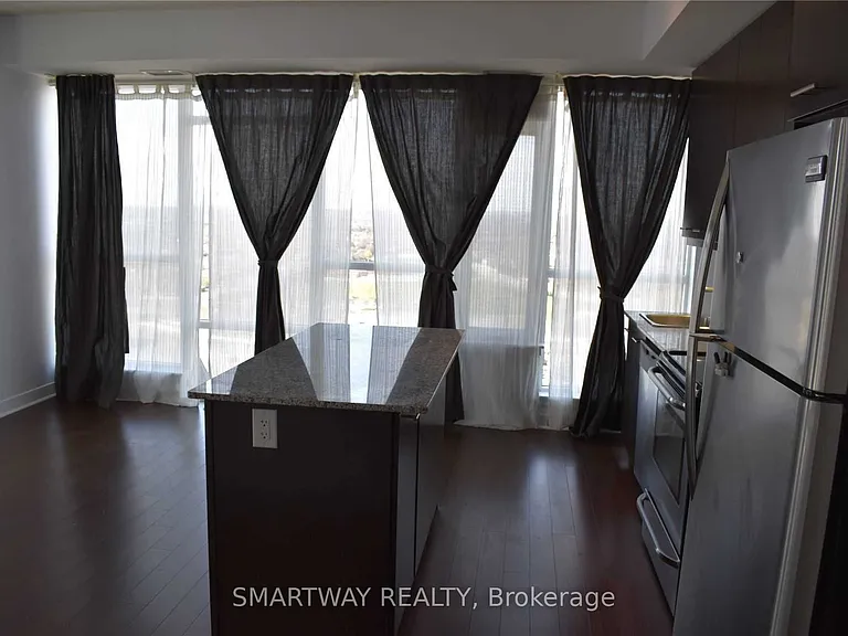 365 SW Prince Of Wales Dr #1705 — Photo 7