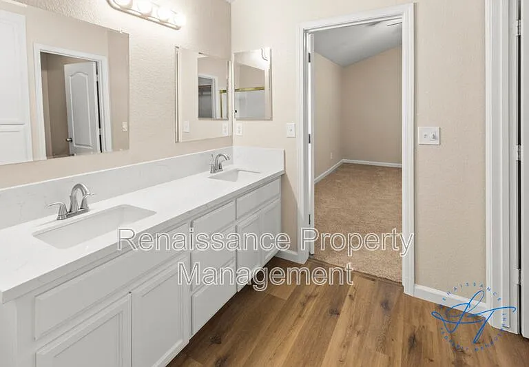 1539 Abrew Way — Photo 23
