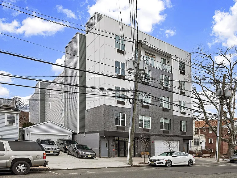 43-45 W 32nd St #502 — Photo 22