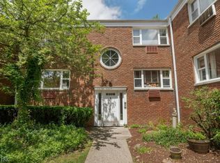 300 Claremont Ave #1, Verona, NJ 07044