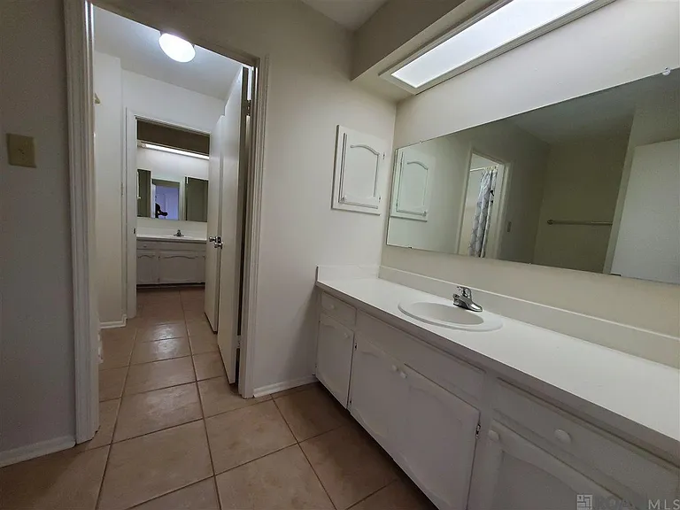5151 Everett Ln — Photo 11