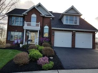 5111 Inverness Dr, Mechanicsburg, PA 17050