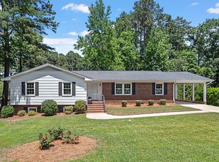 219 Briarcliff Ln, Cary, NC 27511