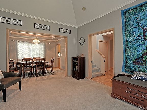 3rd image of 18621 Silverleaf Pl