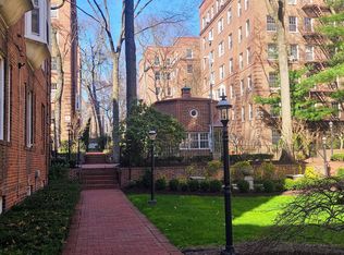 117 Park Ln S UNIT B3L, Kew Gardens, NY 11415