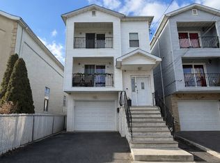 218 Fulton St Floor 2, Elizabethport, NJ 07206