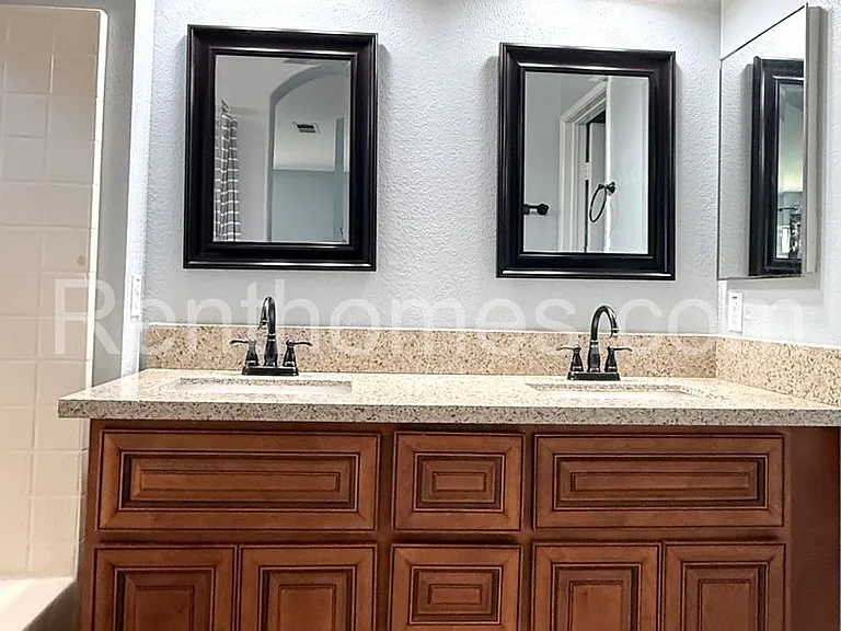 824 Caminito Estrella — Photo 18