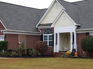 8206 Frenchorn Ln, Fayetteville, NC 28314