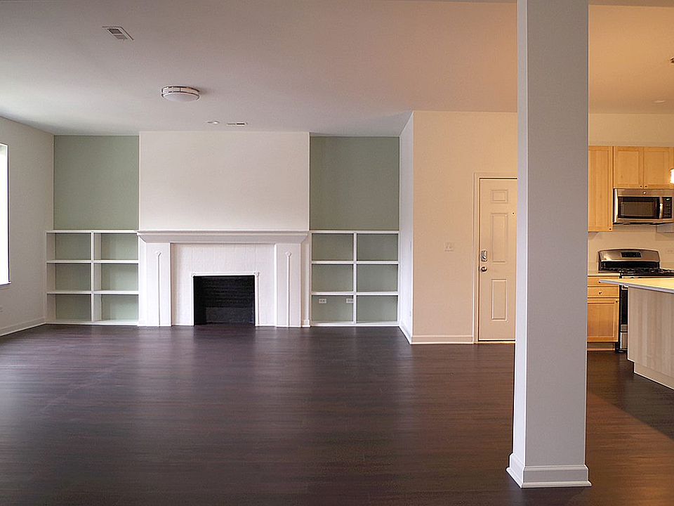 Dining/Living room