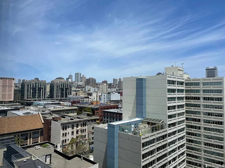750 Van Ness Ave #1203 — Photo 4