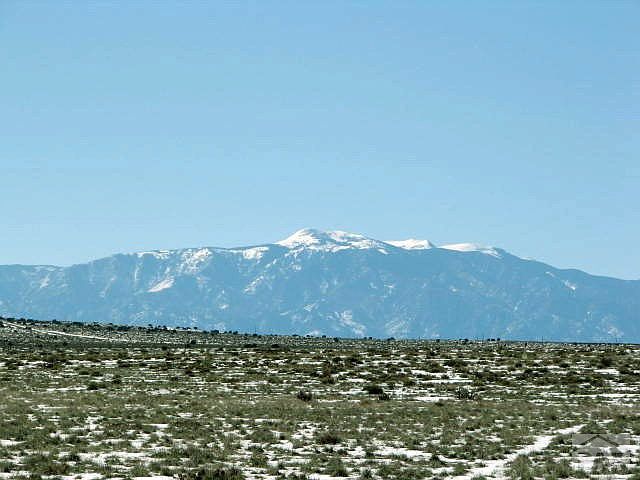1st image of 157/191 Neibuhr Ln