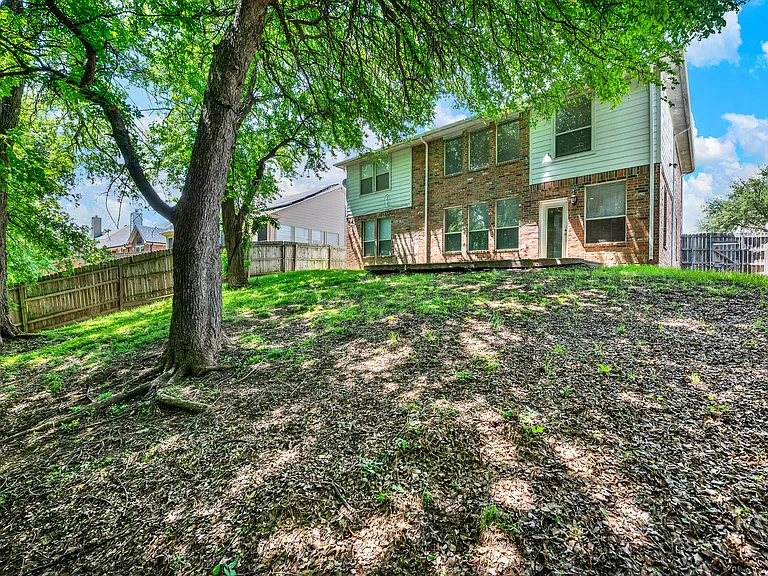 4450 Sharpsburg Dr — Photo 30