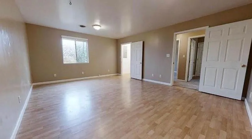 2611 Dale Dr photo 1