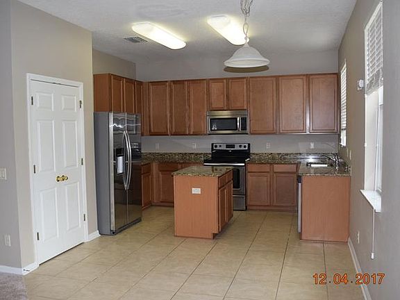 5th image of 4332 Highcroft Dr