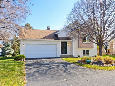 10211 Lee Dr, Eden Prairie, MN, 55347