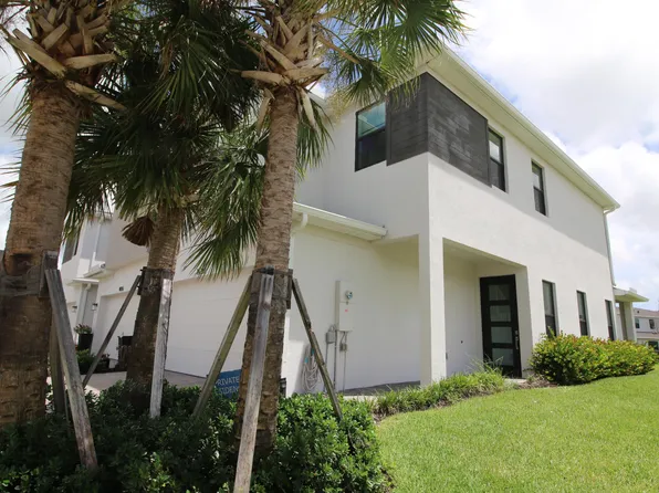 14247 SW Solange St, Pt Saint Lucie, FL 34987