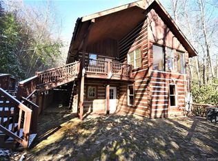 805 Country Club Dr, Maggie Valley, NC 28751