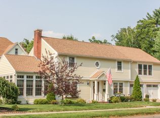 6 Roseland Ter, Longmeadow, MA 01106