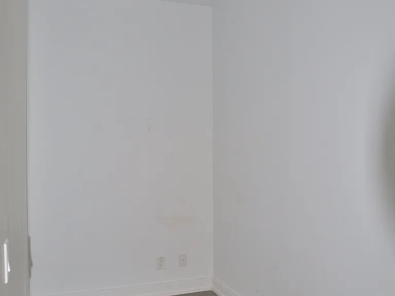 181 Dundas St E #2615 — Photo 8