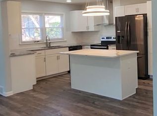 6603 E Manslick Rd, Louisville, KY 40228