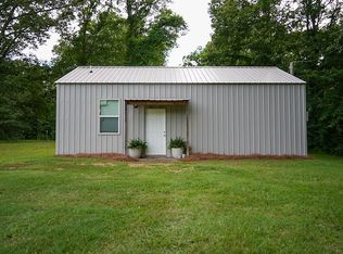 9102 Myrleville Rd, Benton, MS 39039
