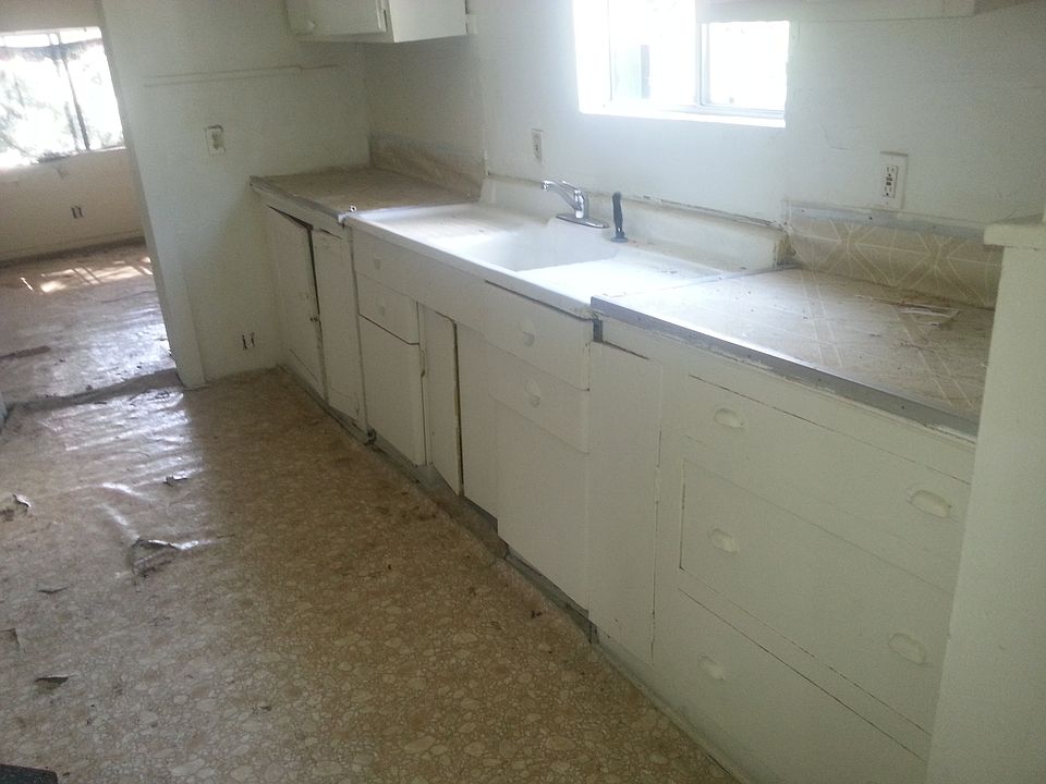 1st image of 5007 Bartlett Ave