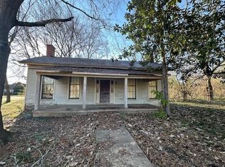 11501 Jackson St, Courtland, AL 35618