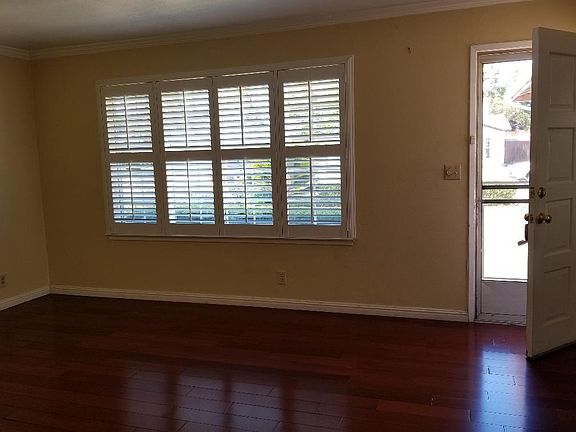 2nd image of 724 Corinthia Dr