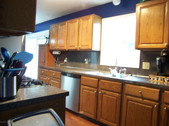 4th image of 1825 Ball Ave NE