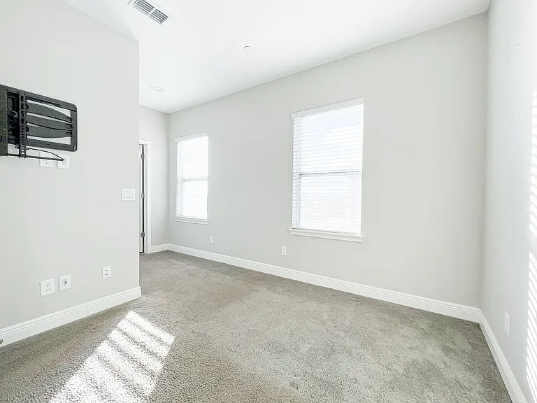 8168 Elion St — Photo 24