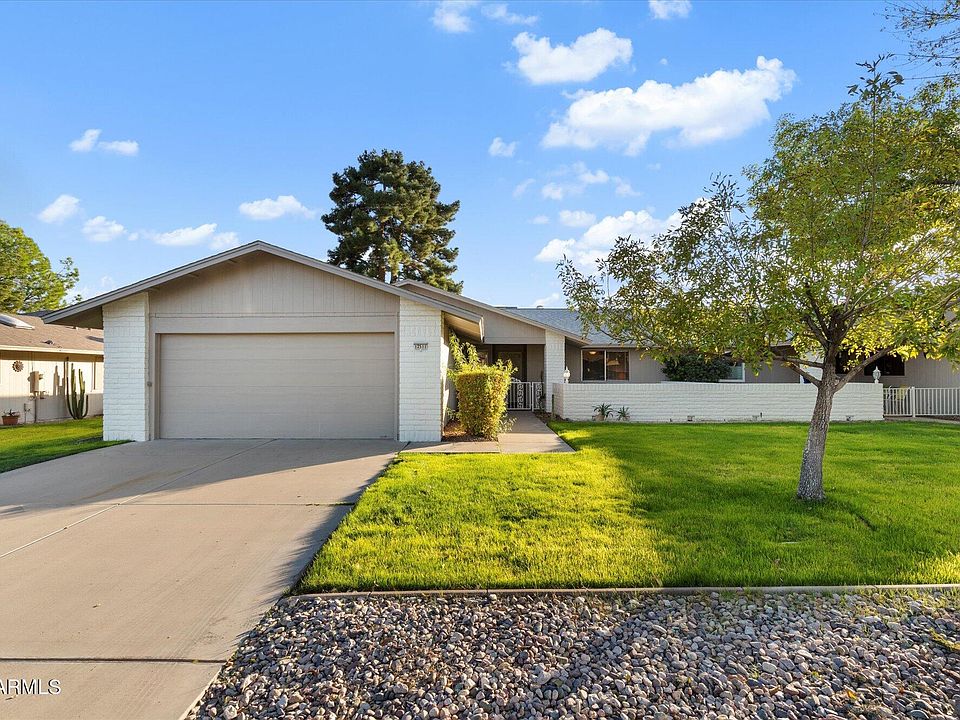 1st image of 12511 W SHADOW HILLS Drive