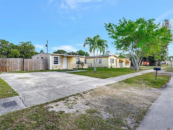 3rd image of 1760 NW 25th Ave