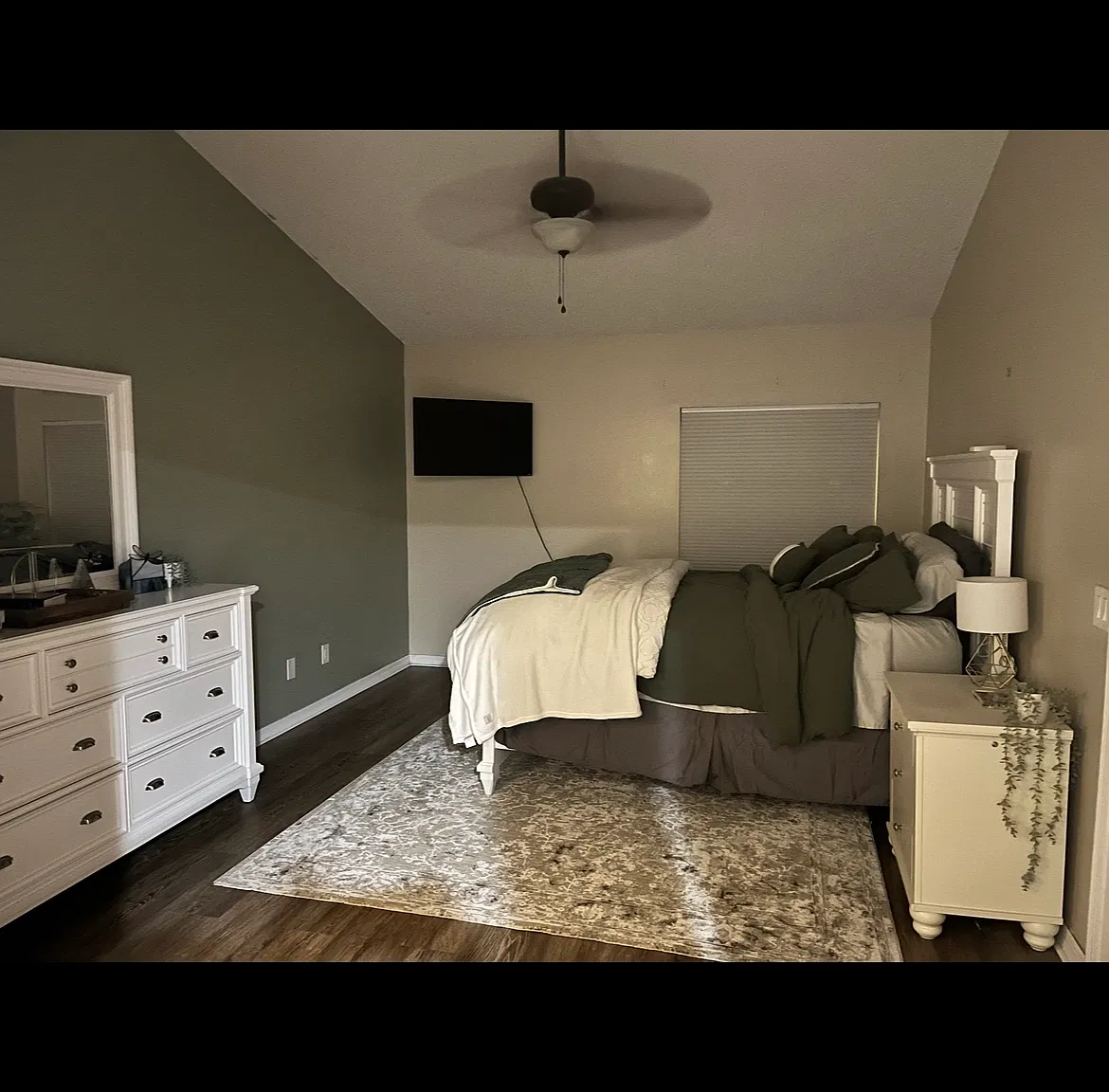 3 bed, 1482 sqft, $2,500 — Photo 3