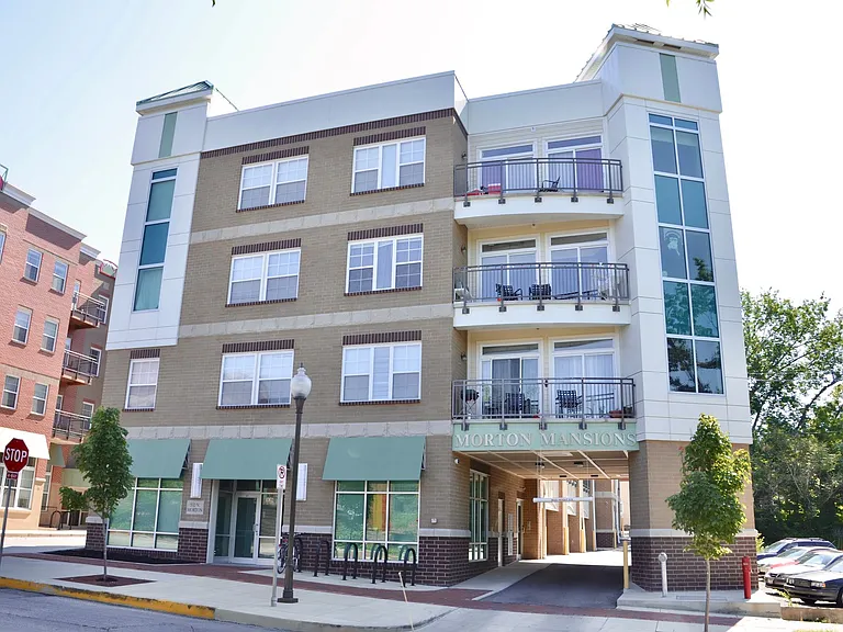 Morton Mansions Apartments — Photo 7