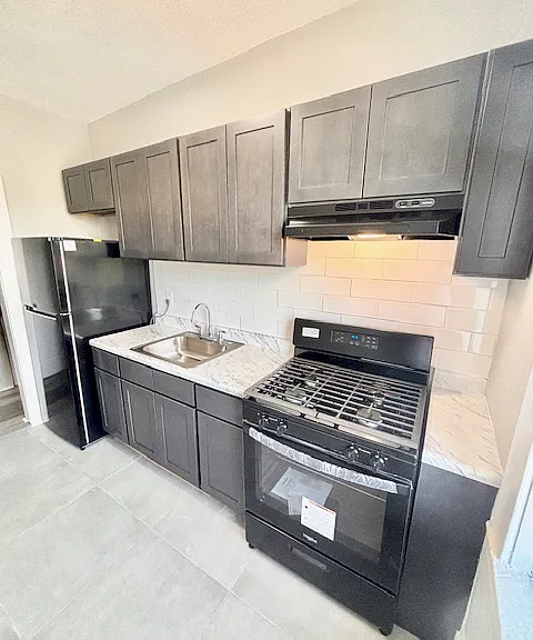 445 Central Avenue — Photo 1