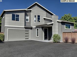 1315 E Luna St, Newberg, OR 97132