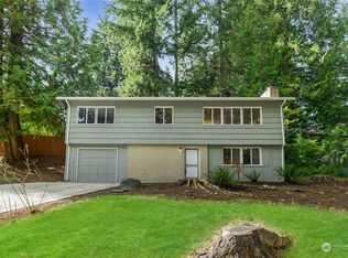 1415 151st Ave SE, Bellevue, WA