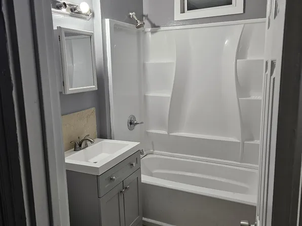 62 Alma St, Waterbury, CT