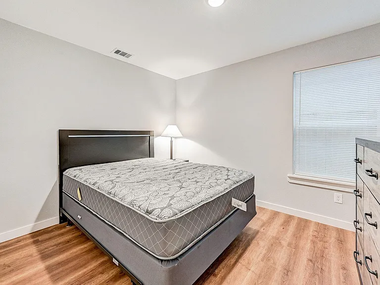 1017 N Lane St #A — Photo 13