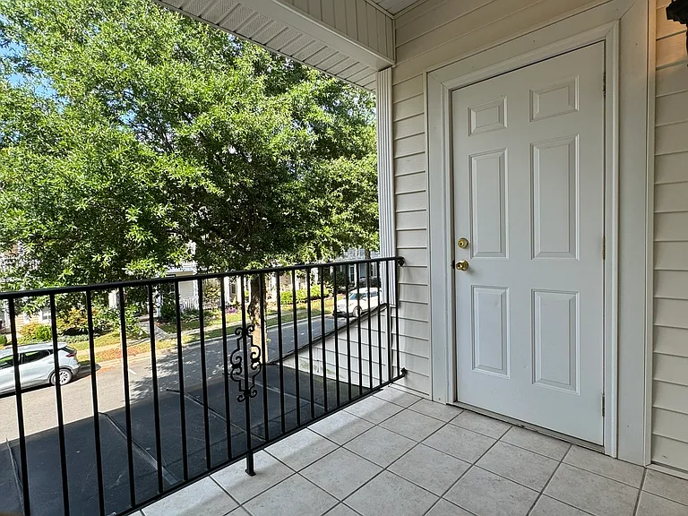 5117 Alysheba Dr — Photo 42