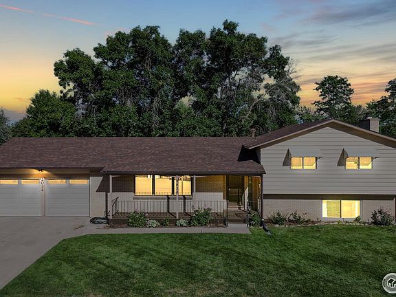 2nd image of 2034 22nd Ave
