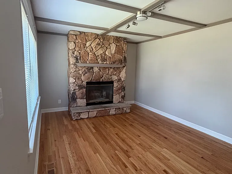 5368 W Otto Pl — Photo 4
