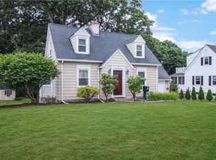 62 Ward Ave, Westerly, RI 02891