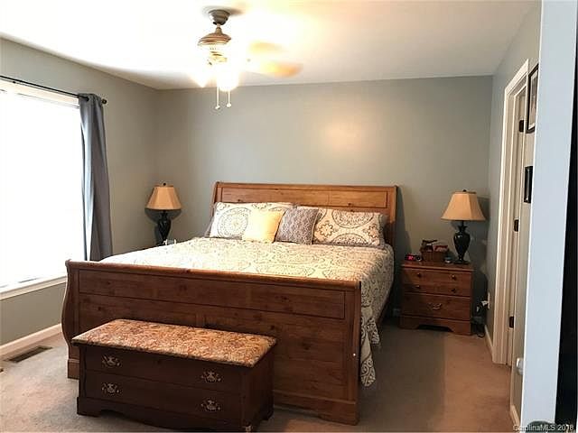 2nd image of 40244 Kay Dr
