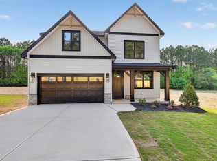 607 Richardson Rd, Zebulon, NC 27597