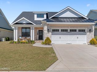 1071 Cranford Dr, Wilmington, NC 28411