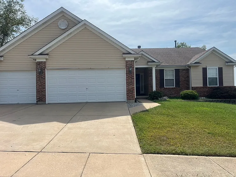 78 Aspen Ridge Ct — Photo 1
