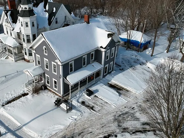 32 Elm St, Potsdam, NY 13676