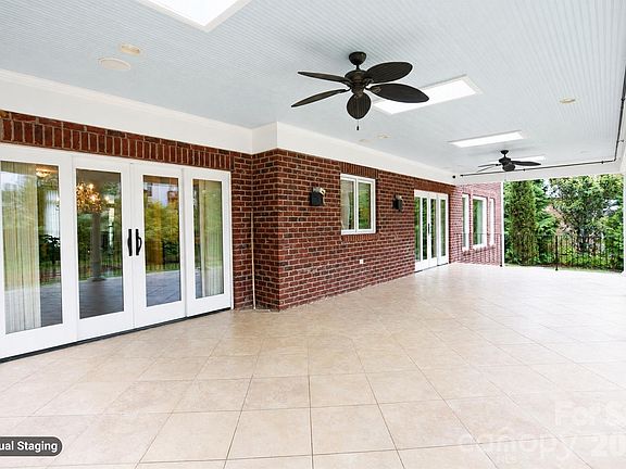 4th image of 880 Hickory Stick Dr