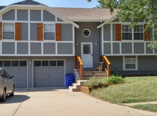 504 E 125th Ter, Olathe, KS 66061